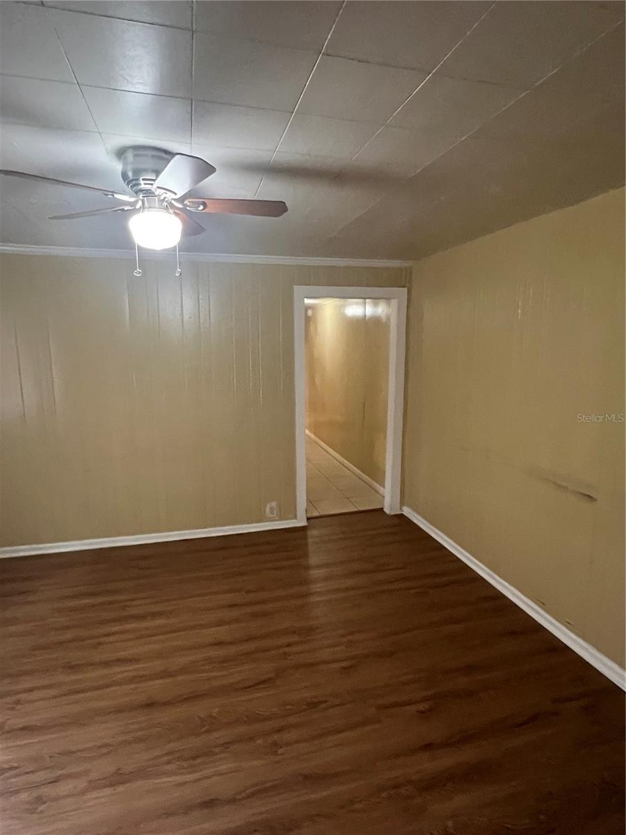 BUNGALOW PARK - Residential Lease