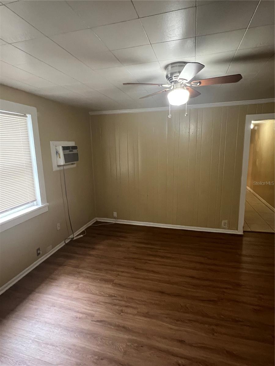 BUNGALOW PARK - Residential Lease