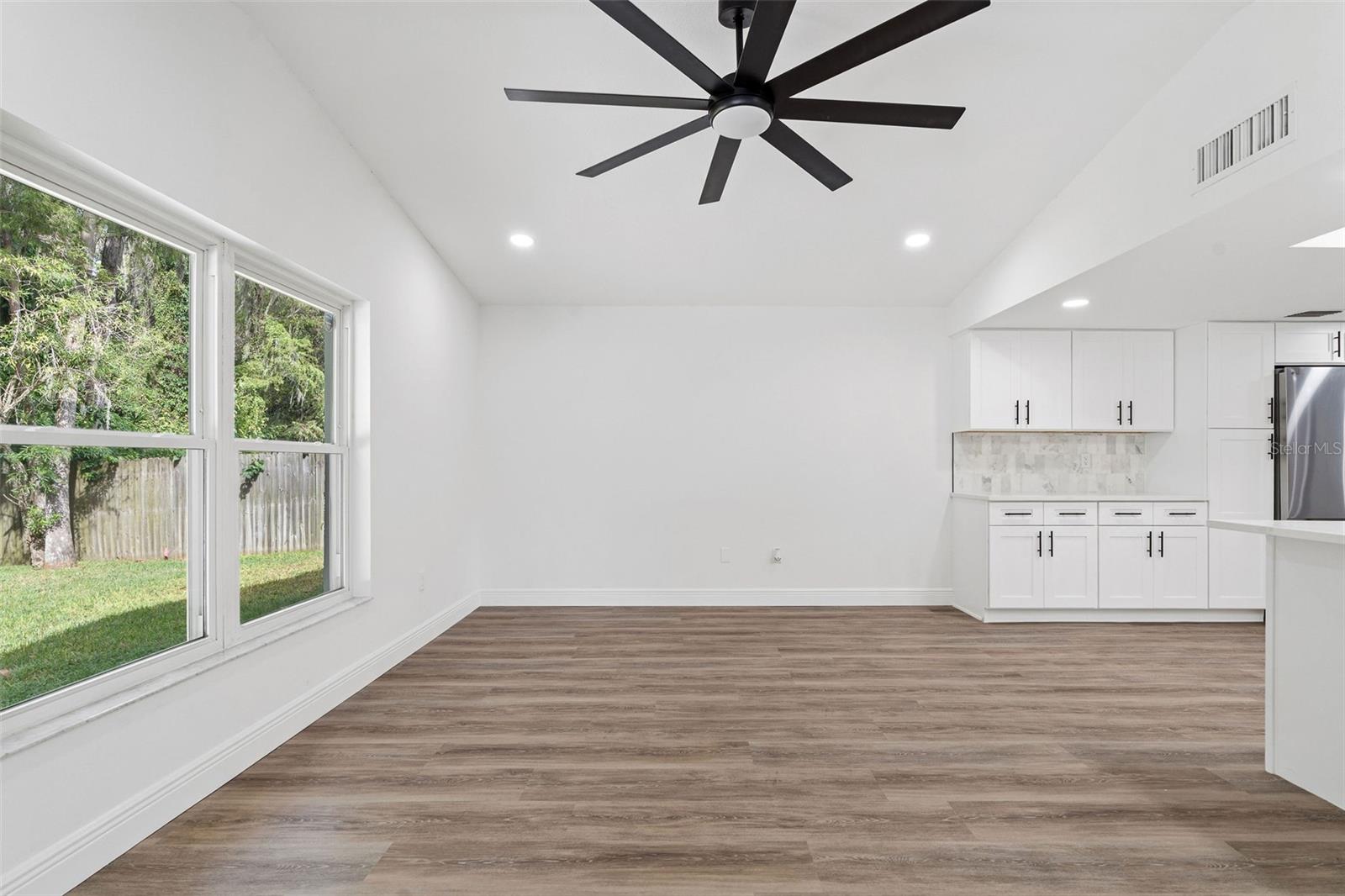 NORTHDALE SEC E UNIT 4 - Residential