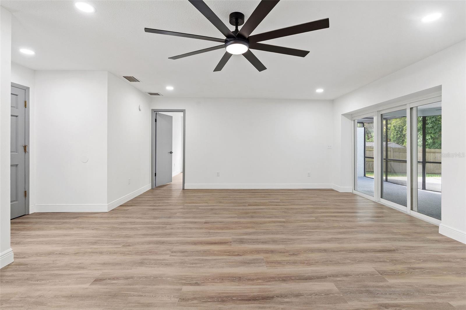 NORTHDALE SEC E UNIT 4 - Residential