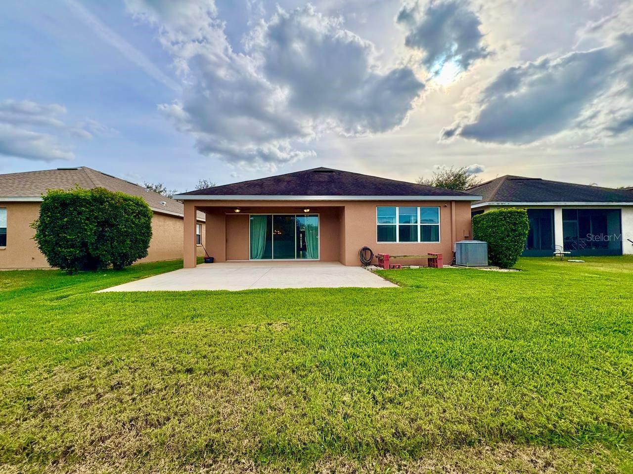 AVELAR CREEK SOUTH - Residential Lease