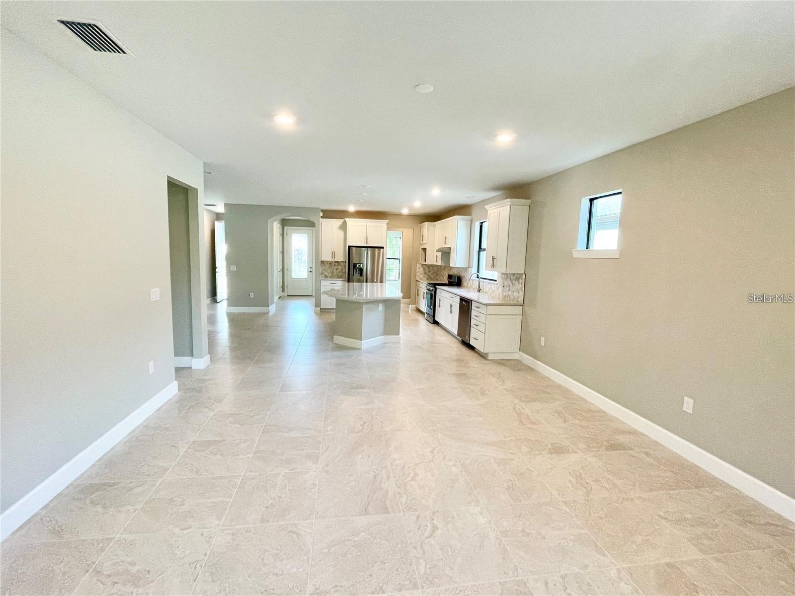 HAMMOCK PRESERVE PHS 2A & 2B - Residential Lease