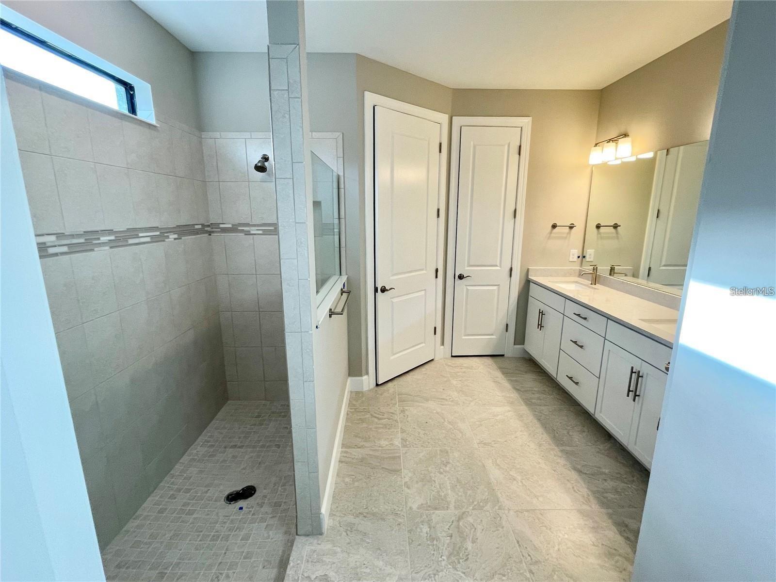 HAMMOCK PRESERVE PHS 2A & 2B - Residential Lease