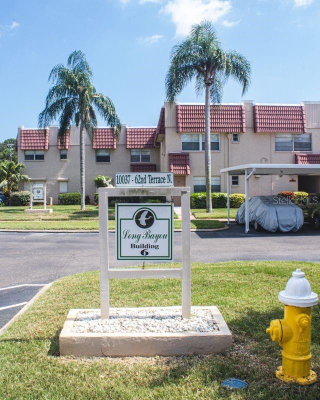 LONG BAYOU - Residential Lease