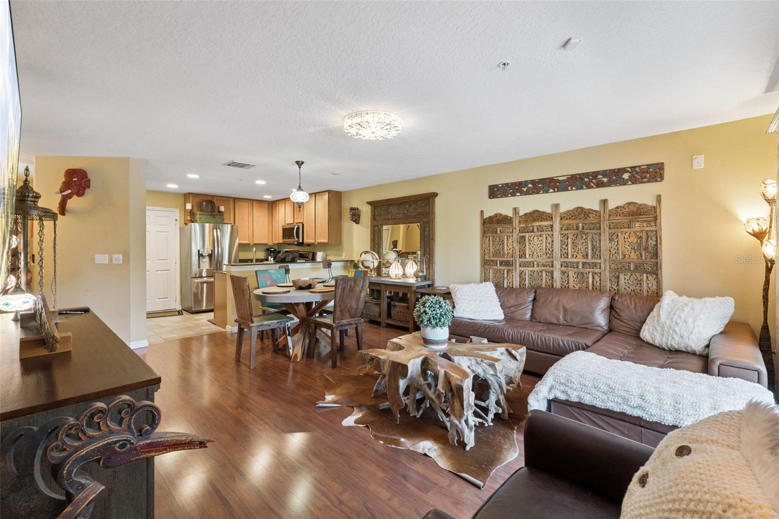 HERITAGE PARK TWNHMS - Residential