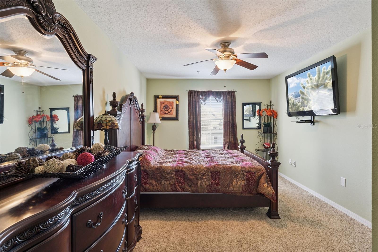 HERITAGE PARK TWNHMS - Residential