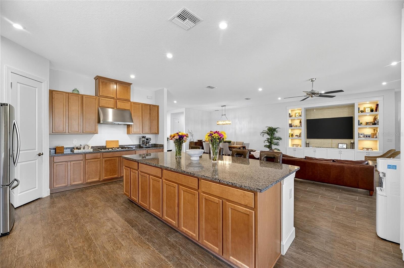 ESPLANADE AT STARKEY RANCH - Residential