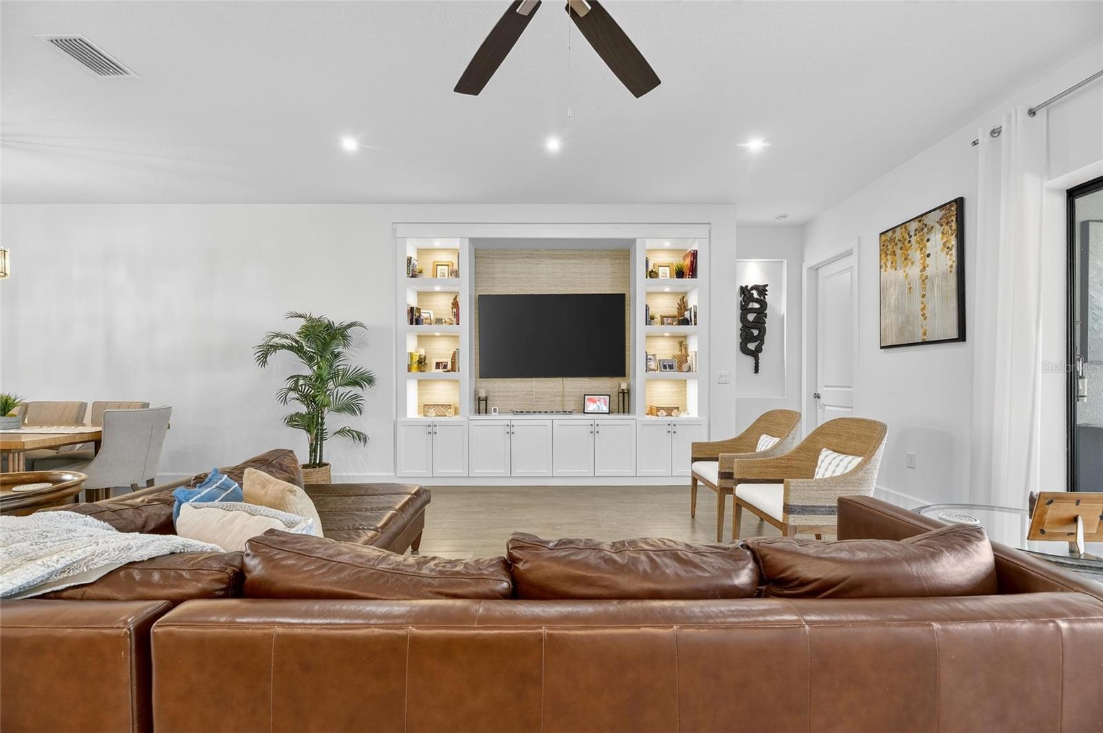 ESPLANADE AT STARKEY RANCH - Residential