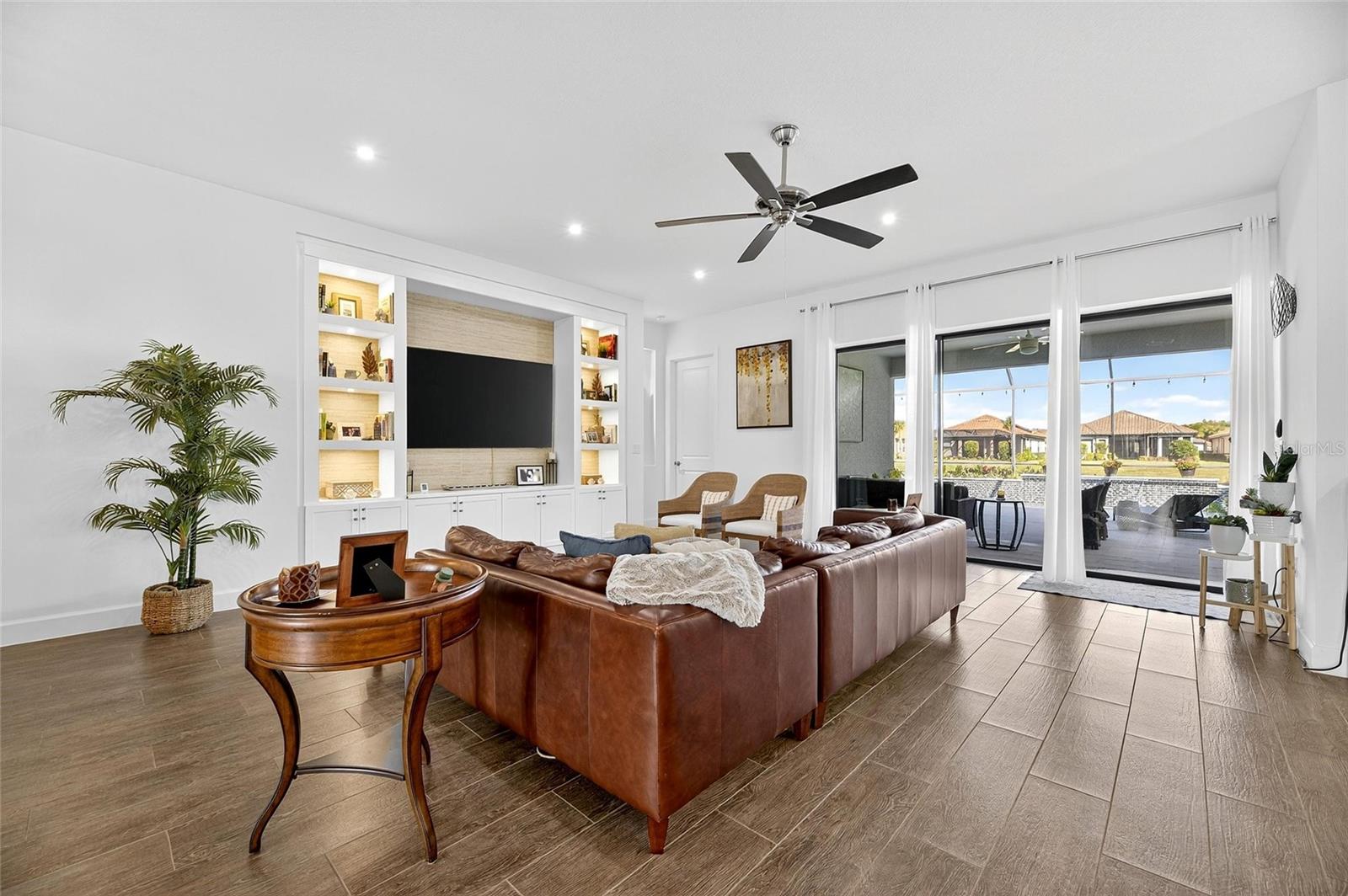 ESPLANADE AT STARKEY RANCH - Residential