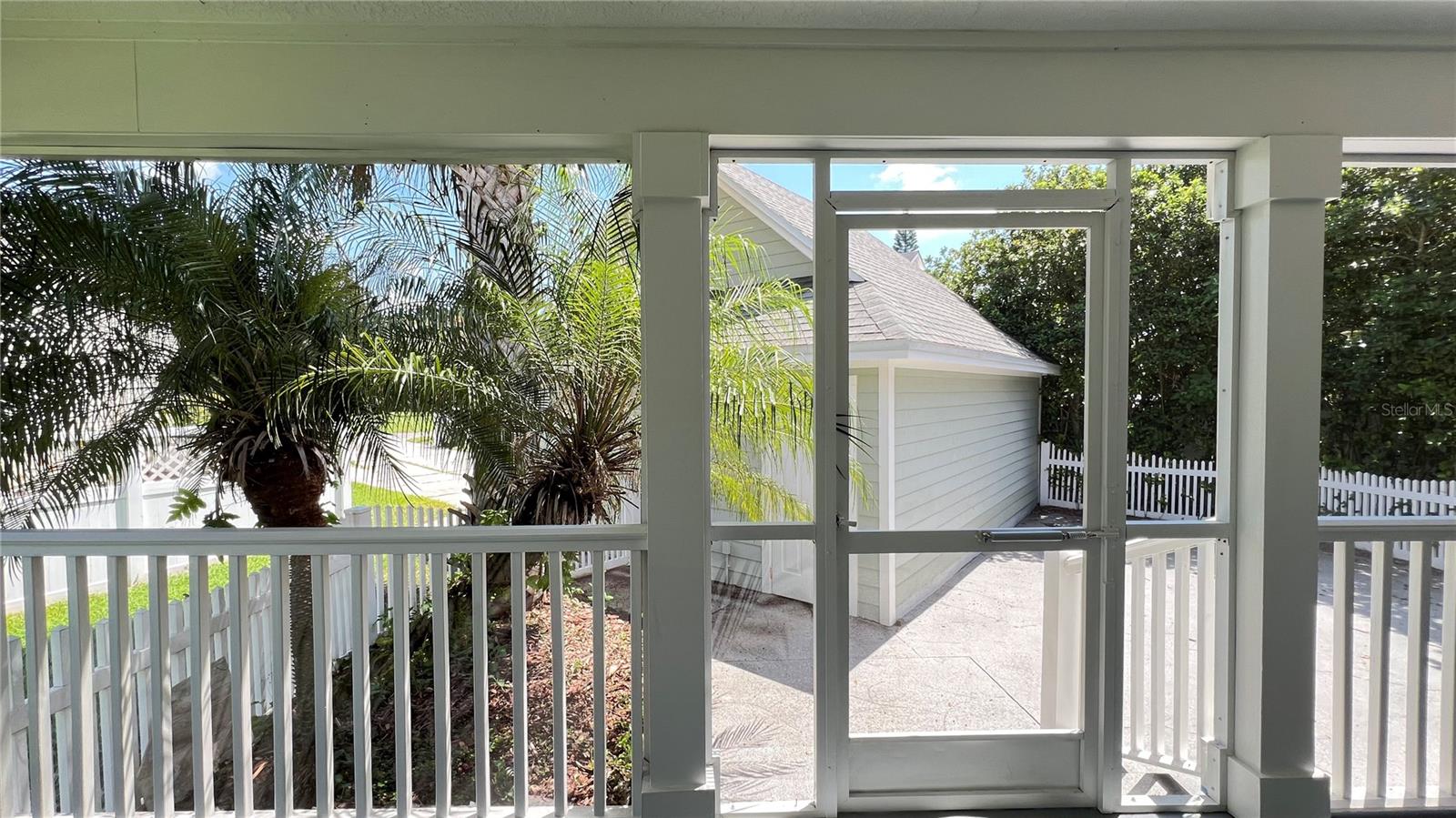 CELEBRATION WEST VILLAGE - Residential