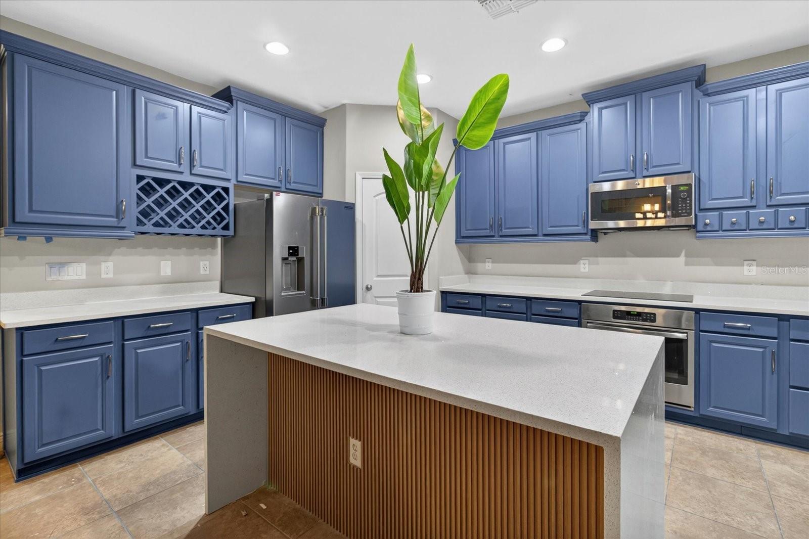 LANDINGS AT HERITAGE ON WATER - Residential