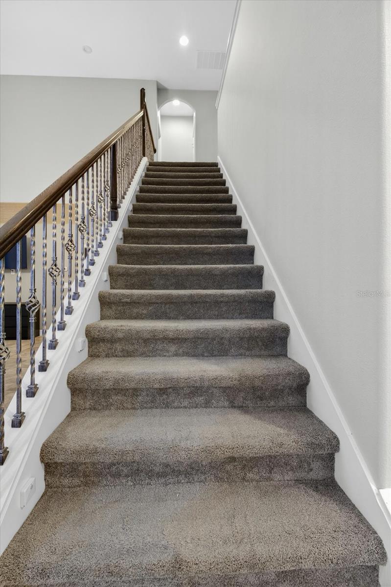 LANDINGS AT HERITAGE ON WATER - Residential