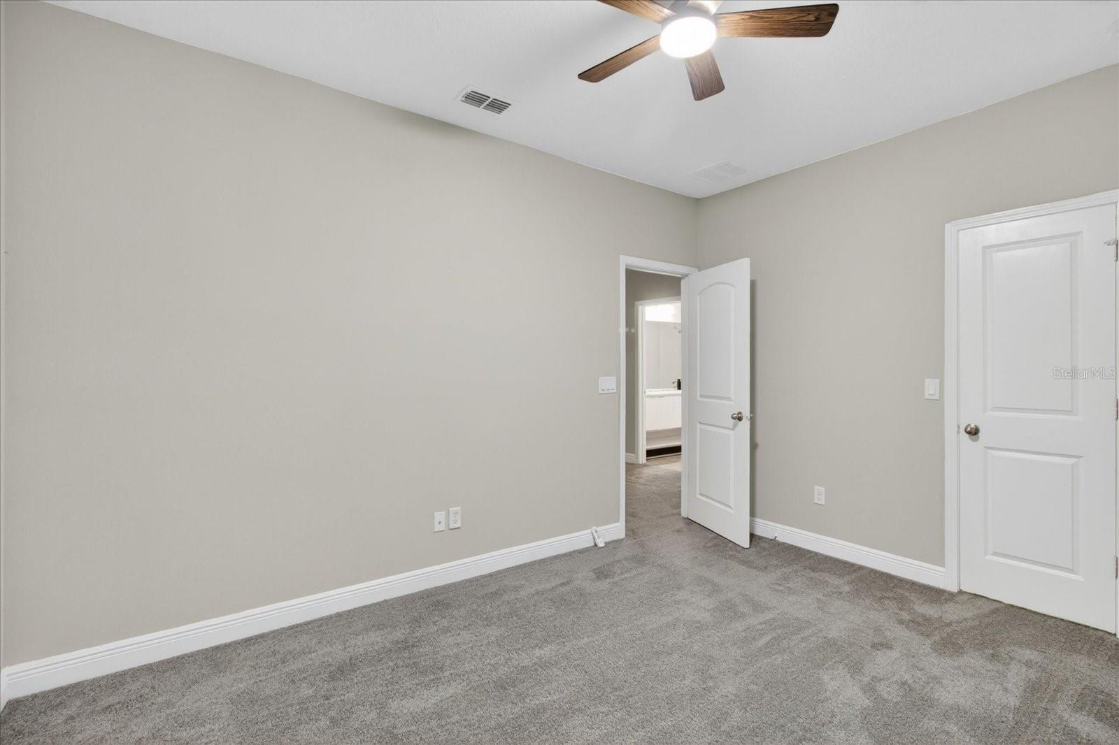 LANDINGS AT HERITAGE ON WATER - Residential