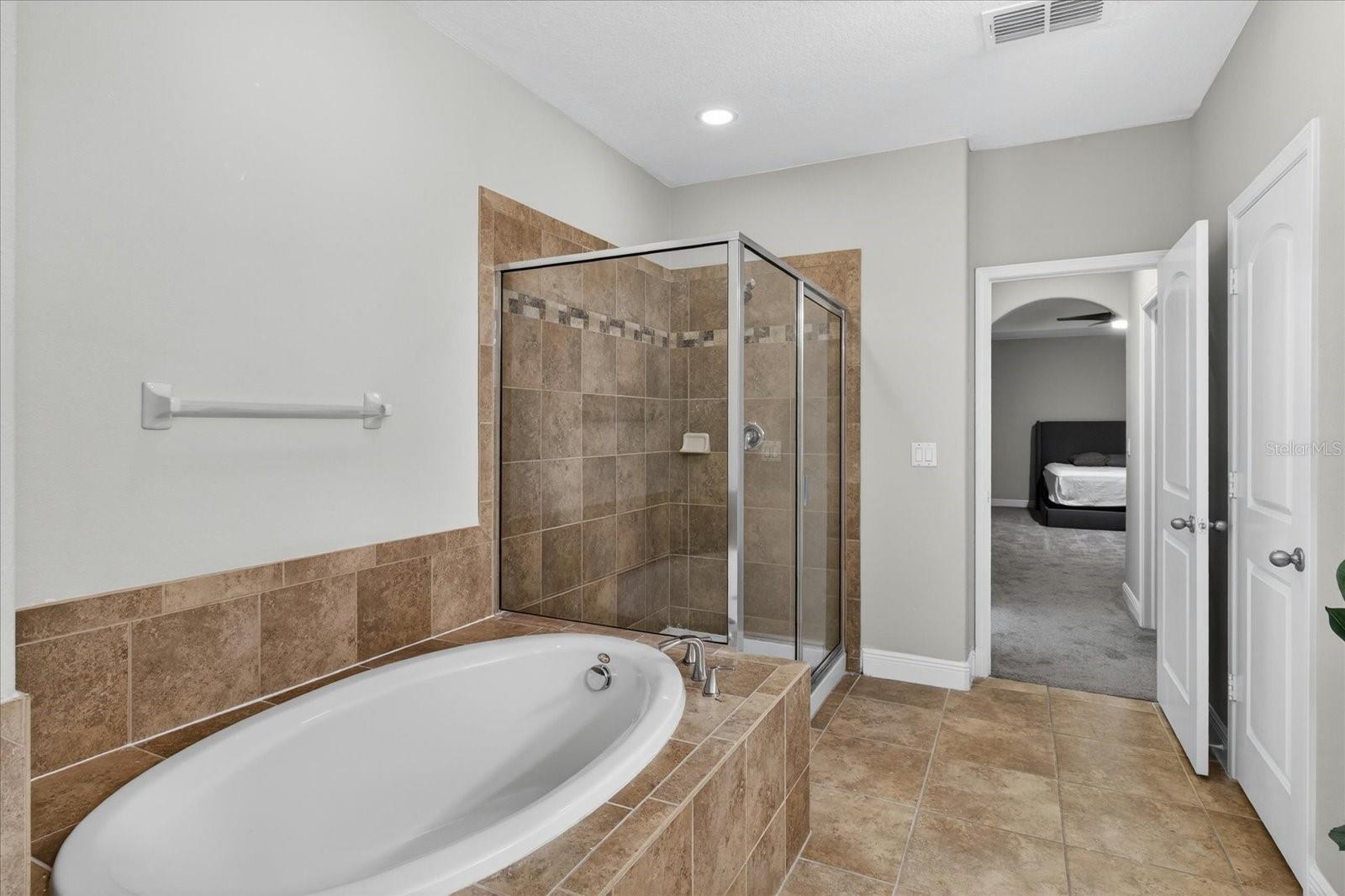 LANDINGS AT HERITAGE ON WATER - Residential