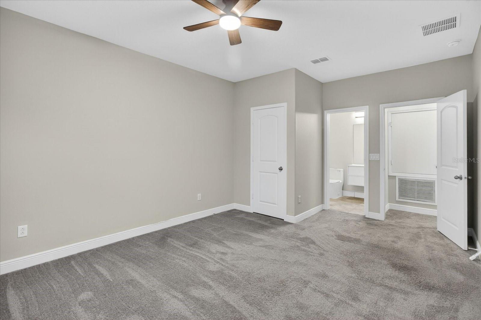 LANDINGS AT HERITAGE ON WATER - Residential