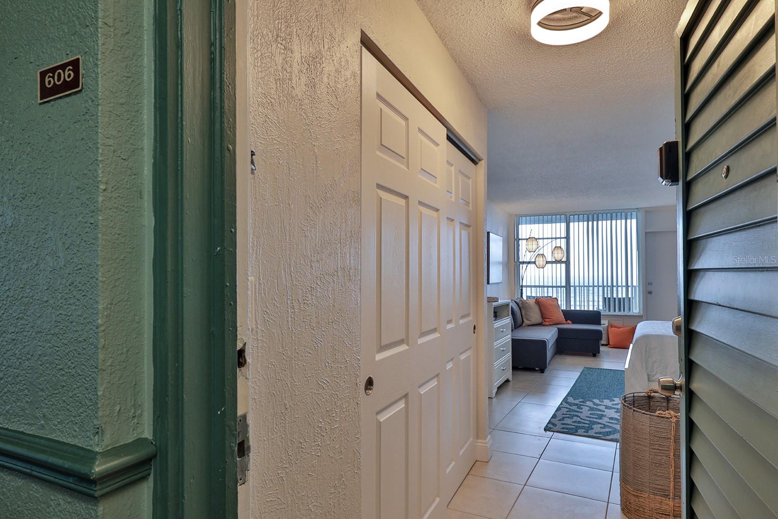 DAYTONA BEACH CLUB UNIT CU01 - Residential Lease