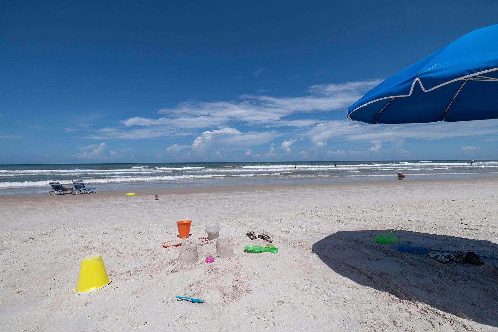 DAYTONA BEACH CLUB UNIT CU01 - Residential Lease