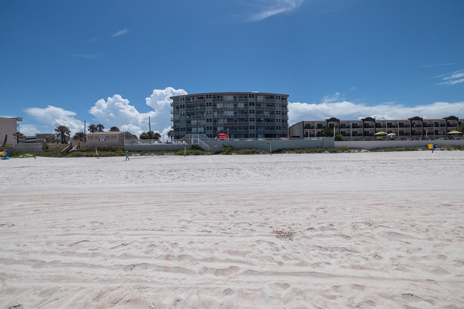 DAYTONA BEACH CLUB UNIT CU01 - Residential Lease