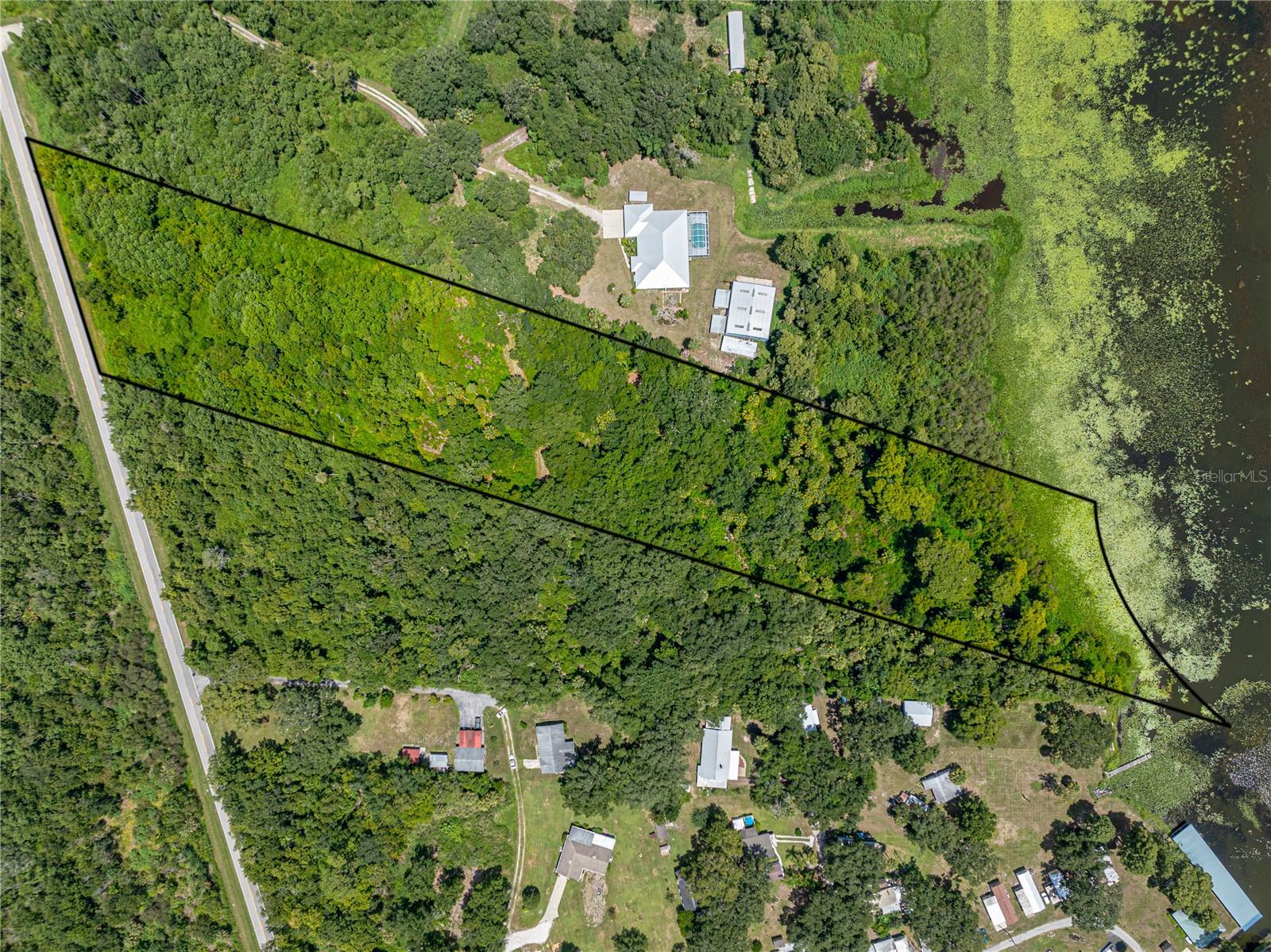 ACREAGE - Land