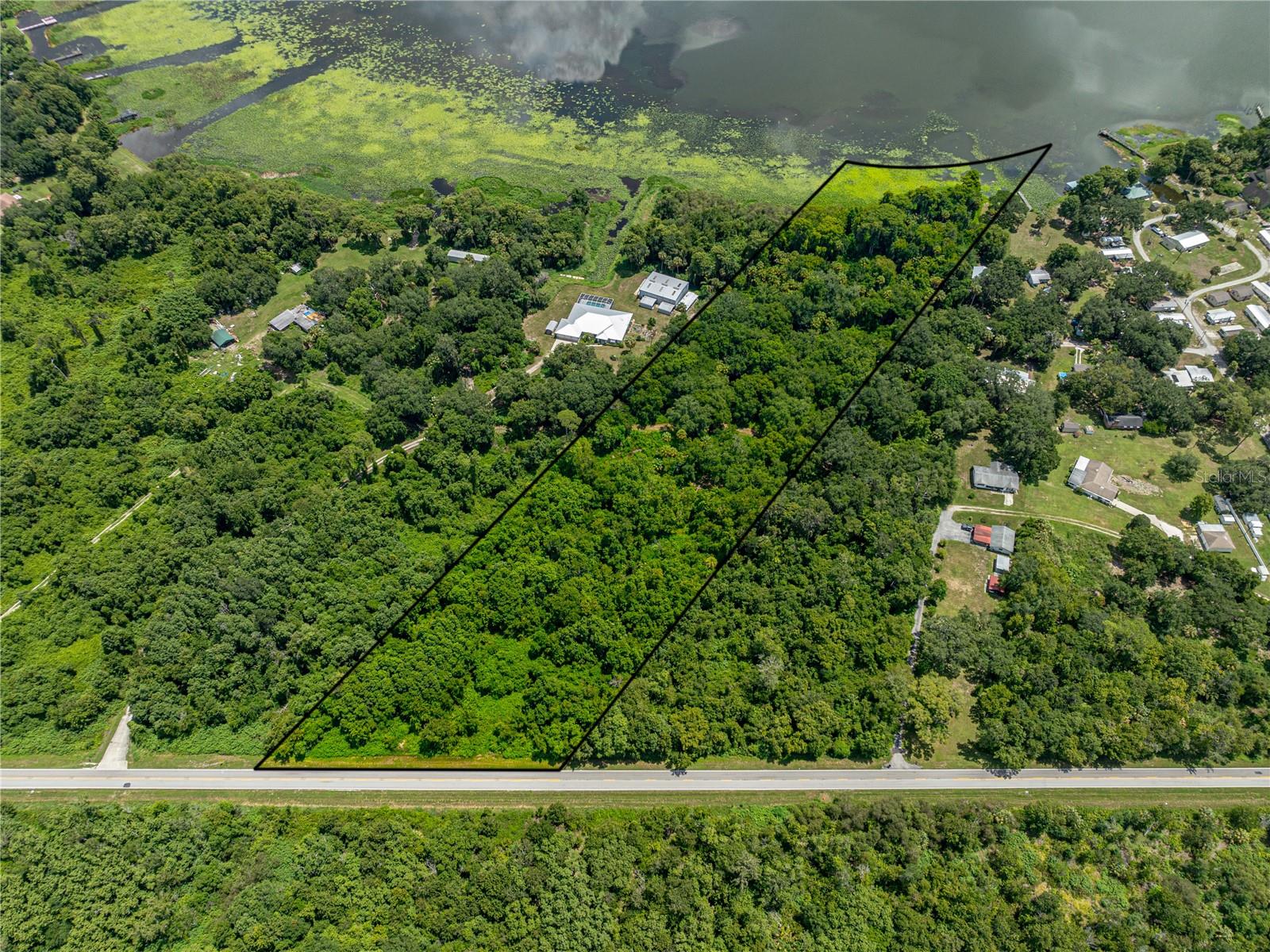ACREAGE - Land
