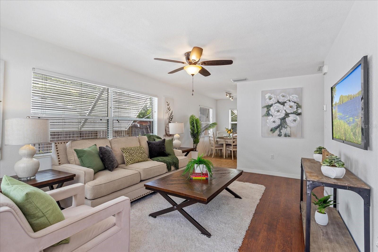 104 & 106 N DRIFTWOOD LANE