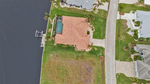 A home in PUNTA GORDA