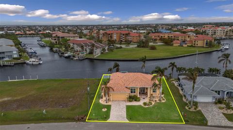 A home in PUNTA GORDA