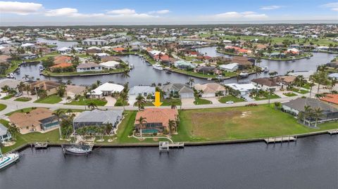 A home in PUNTA GORDA