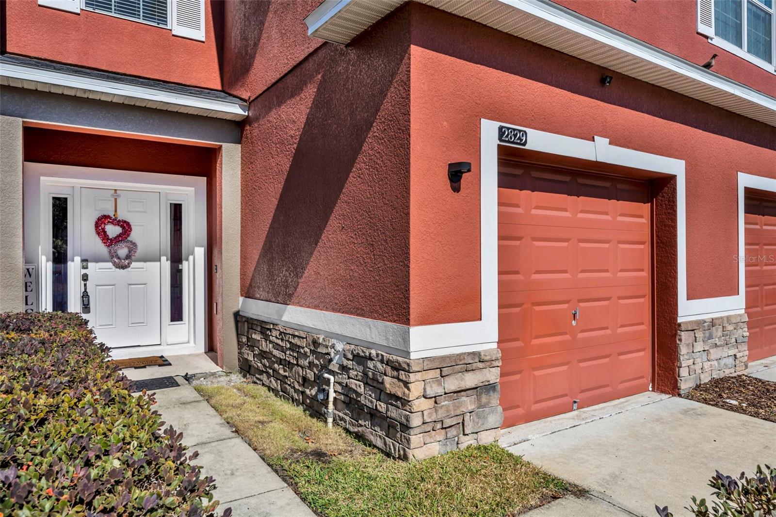 2829 ADELAIDE COURT