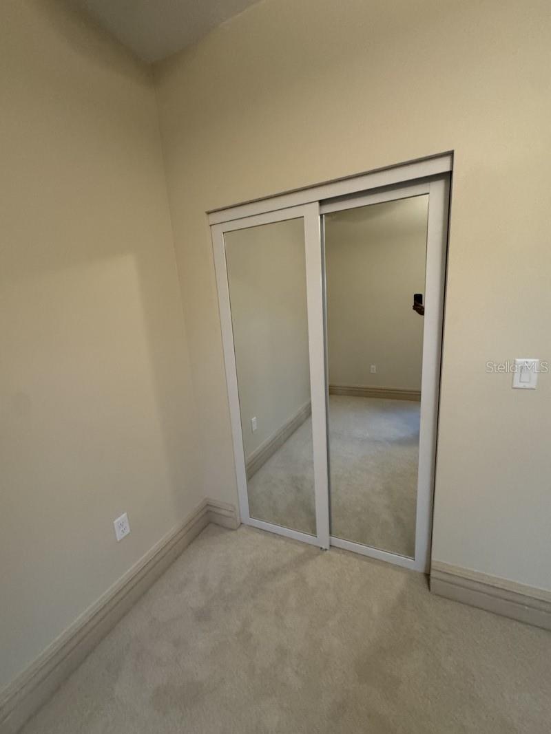 CONNERS GABLES - Residential