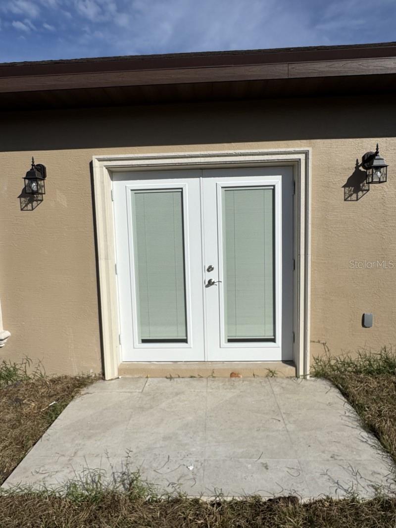 CONNERS GABLES - Residential