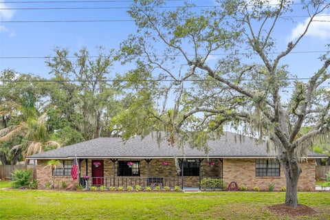 Photo of 8004 Walt Williams Road, Lakeland, FL 33809 (MLS # O6412289)