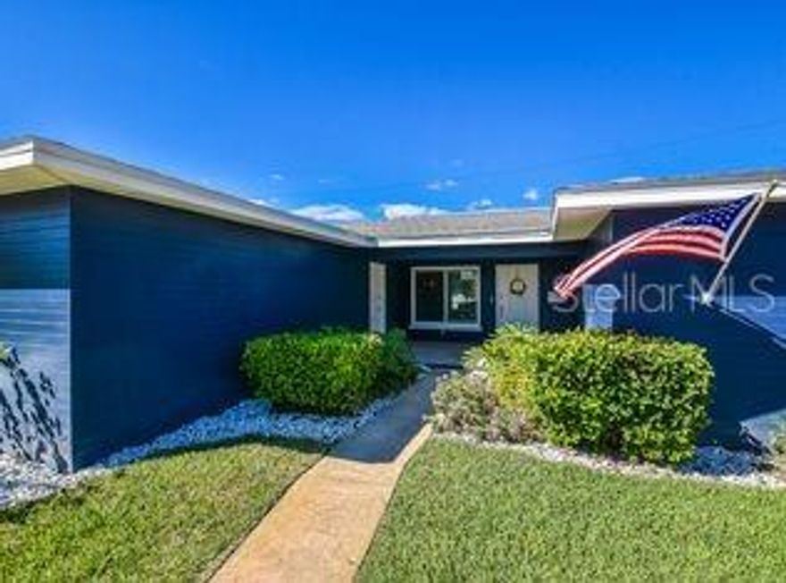 Cute Ormond home ;Water: City