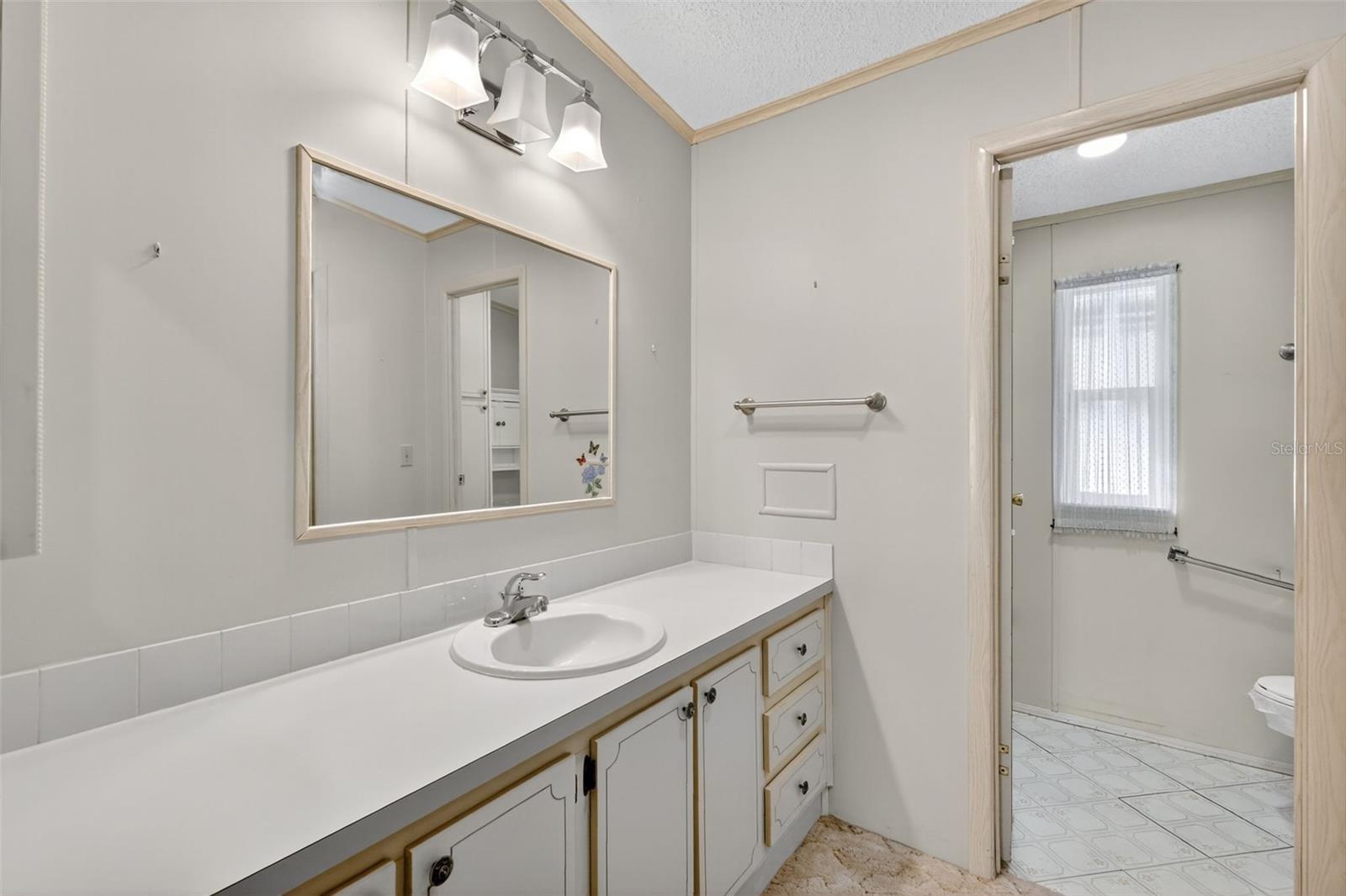 TAVARES FOX RUN MOBILE HOME - Residential