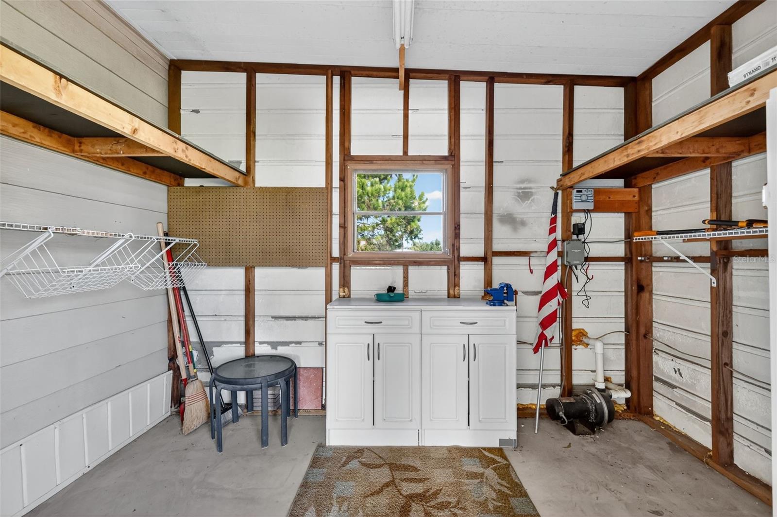 TAVARES FOX RUN MOBILE HOME - Residential