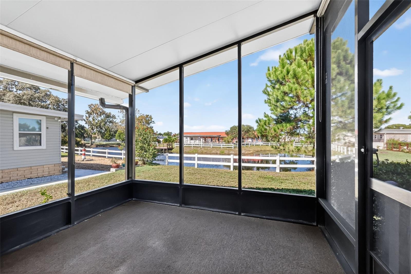 TAVARES FOX RUN MOBILE HOME - Residential