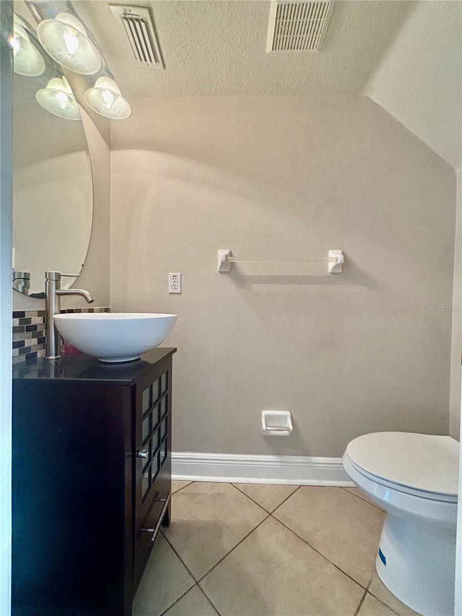 FOREST LAKES AT LARGO - Residential Lease