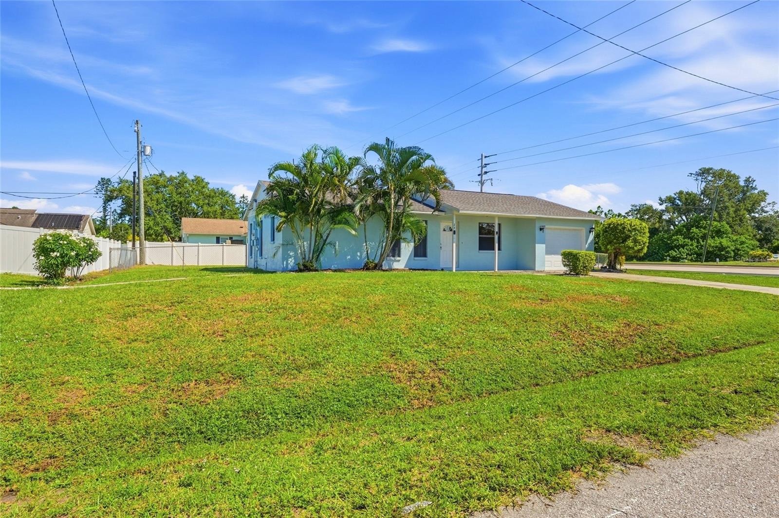 24 CLEMSON ROAD, VENICE, FL, 34293 2 24 CLEMSON ROAD
