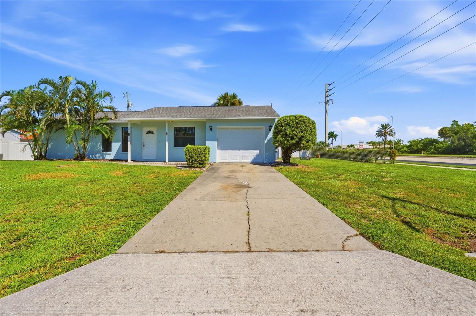 24 CLEMSON ROAD, VENICE, FL, 34293 3 24 CLEMSON ROAD