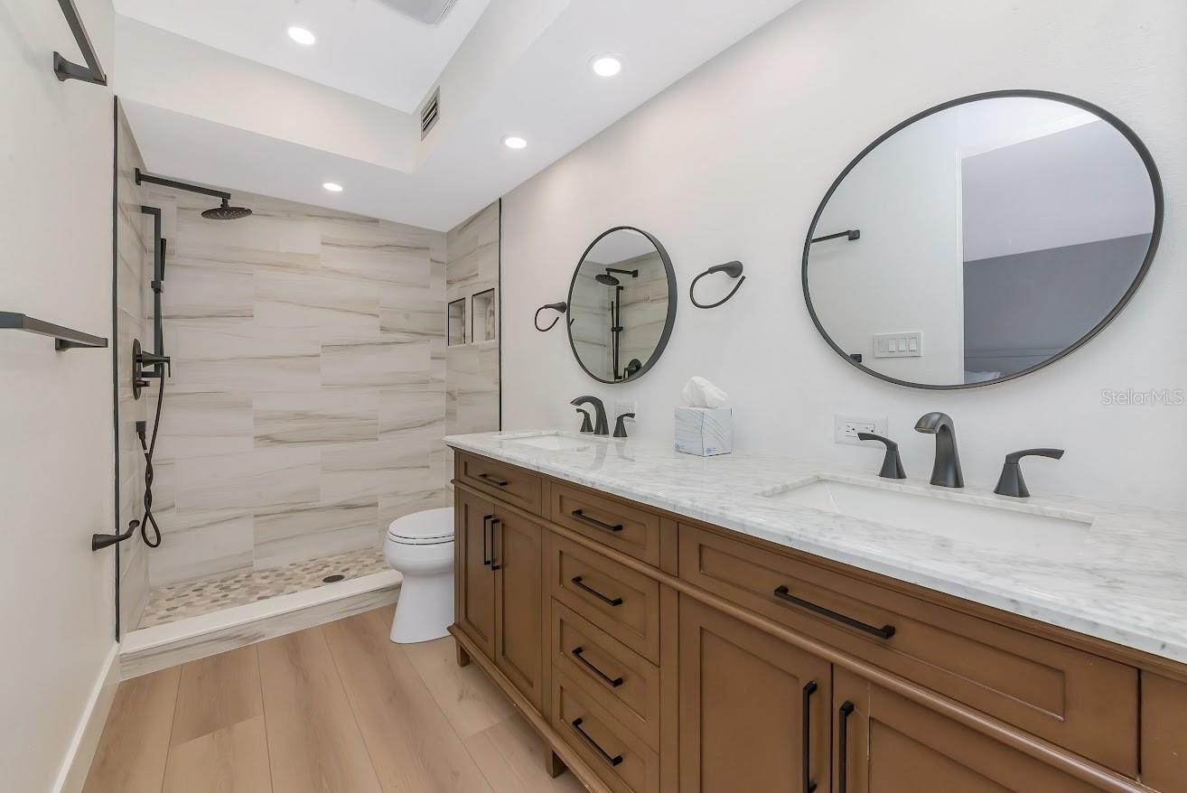 EMBASSY VILLAS - Residential