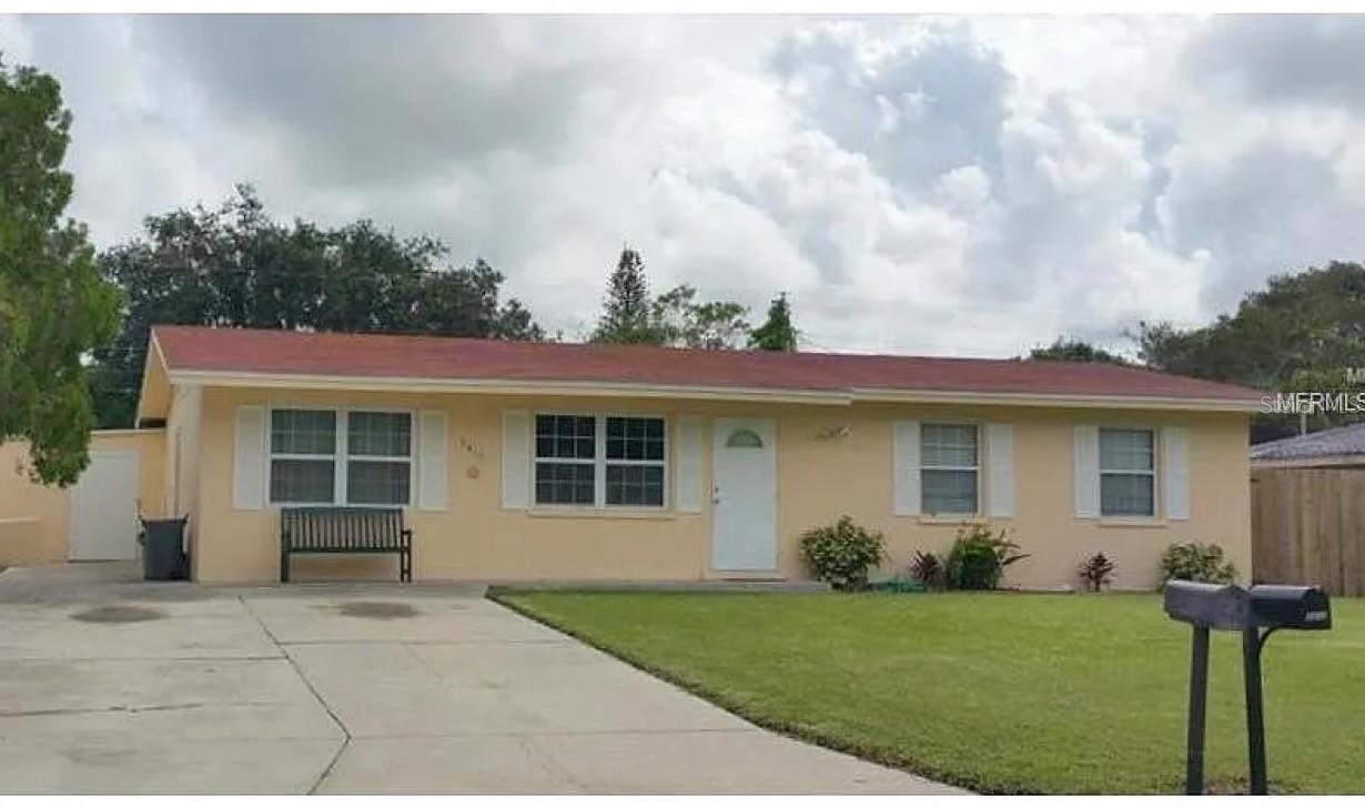 Motivated seller offering a comfortable 4 bedroom and 2 bath home. If you have ever wanted a home you could put your own touch in, this would be it. This home is in a very desirable area, that which comparable homes are selling beyond this price point. This is home offers 4 ample bedrooms, one of which has its own side door and bathroom. Perfect for some additional income, or perhaps an in-law suite. Once you walk into the home you will find yourself in the living room, which will then lead you to the ample kitchen and dining area. There is a huge Florida room under AC perfect for family reunions, or parties. The home is also fenced in, offering peace of mind when your children are at play. The roof was replaced a couple of years ago. With a little vision this could be your dream home, in need of a little TLC. Schedule your tour today!