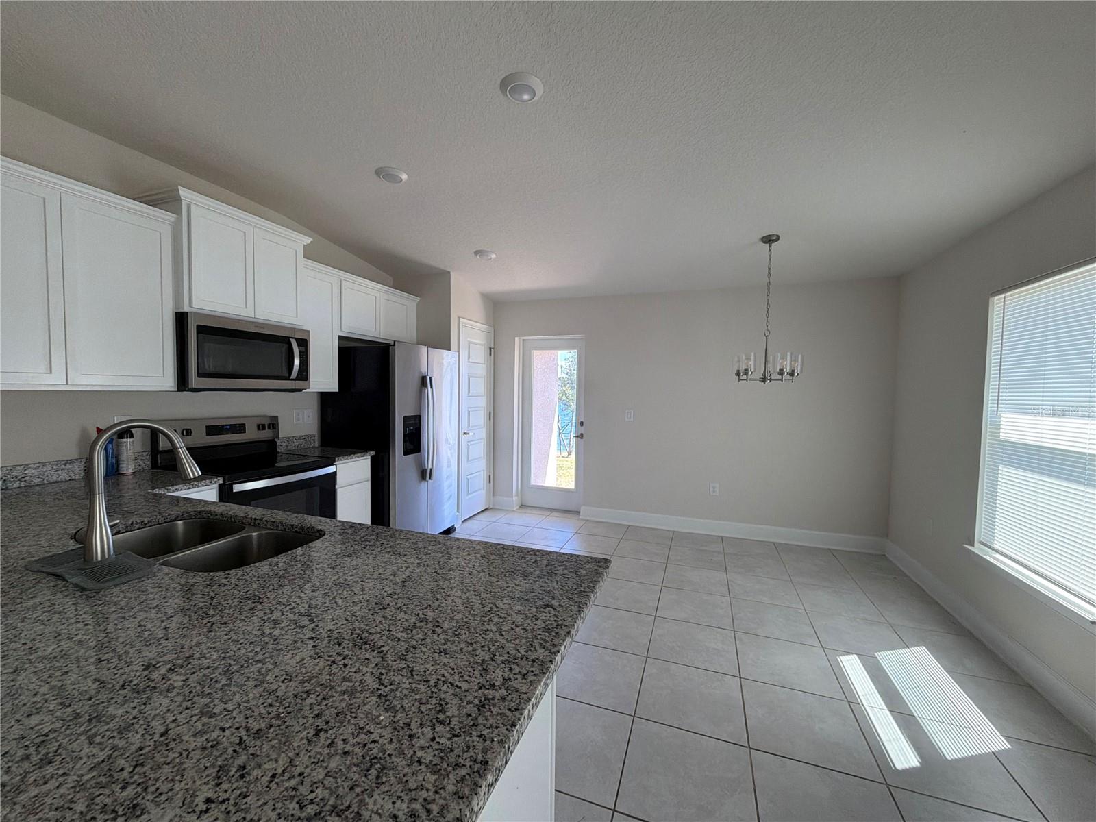 4391 SAGEFIELD DRIVE