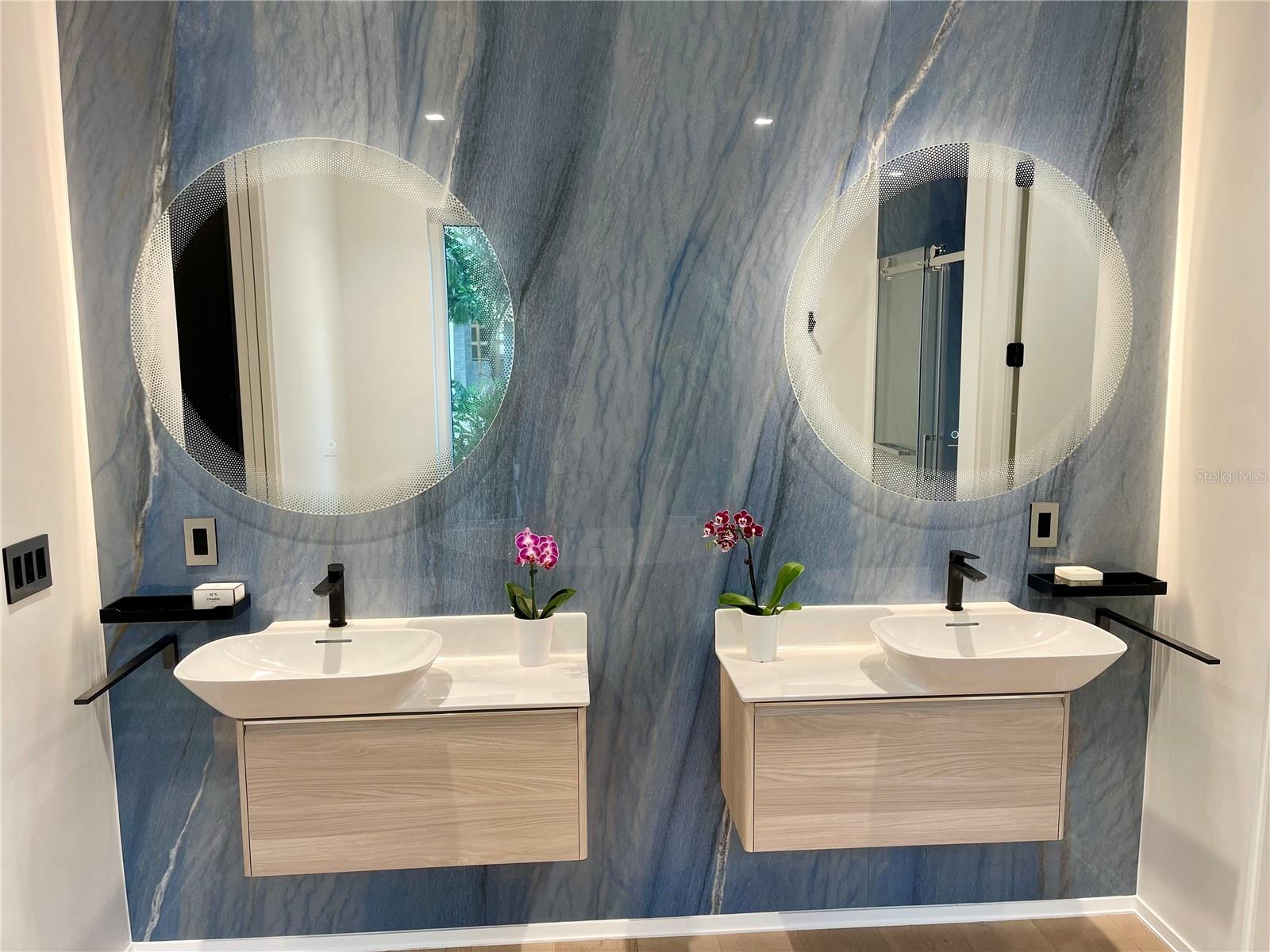 COQUINA BEACH - Residential