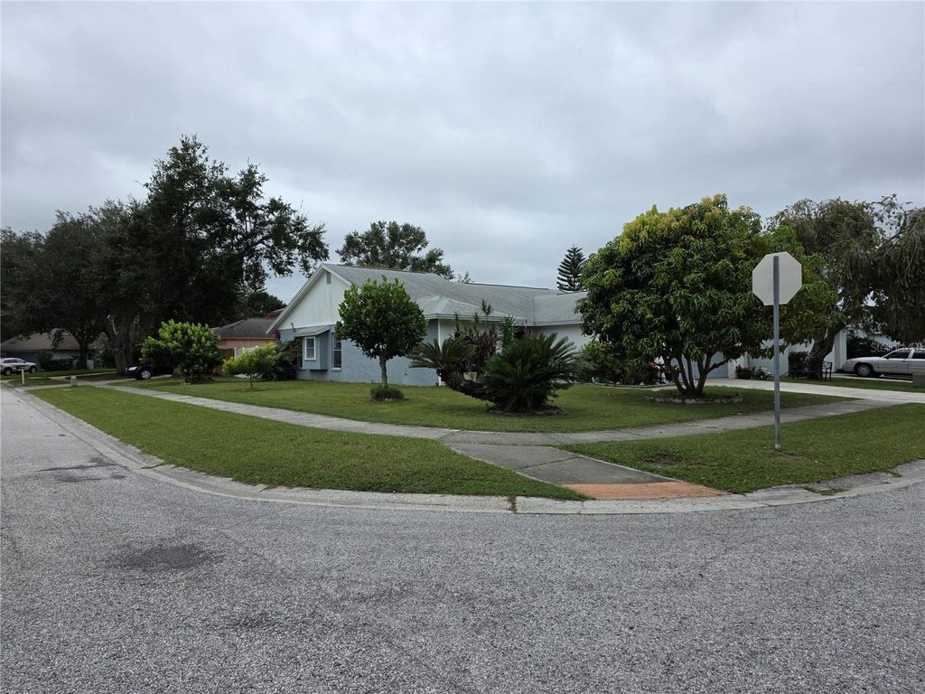 Photo of 13202 Pine Creek Cir, Riverview, FL 33579 (MLS # TB8437532)