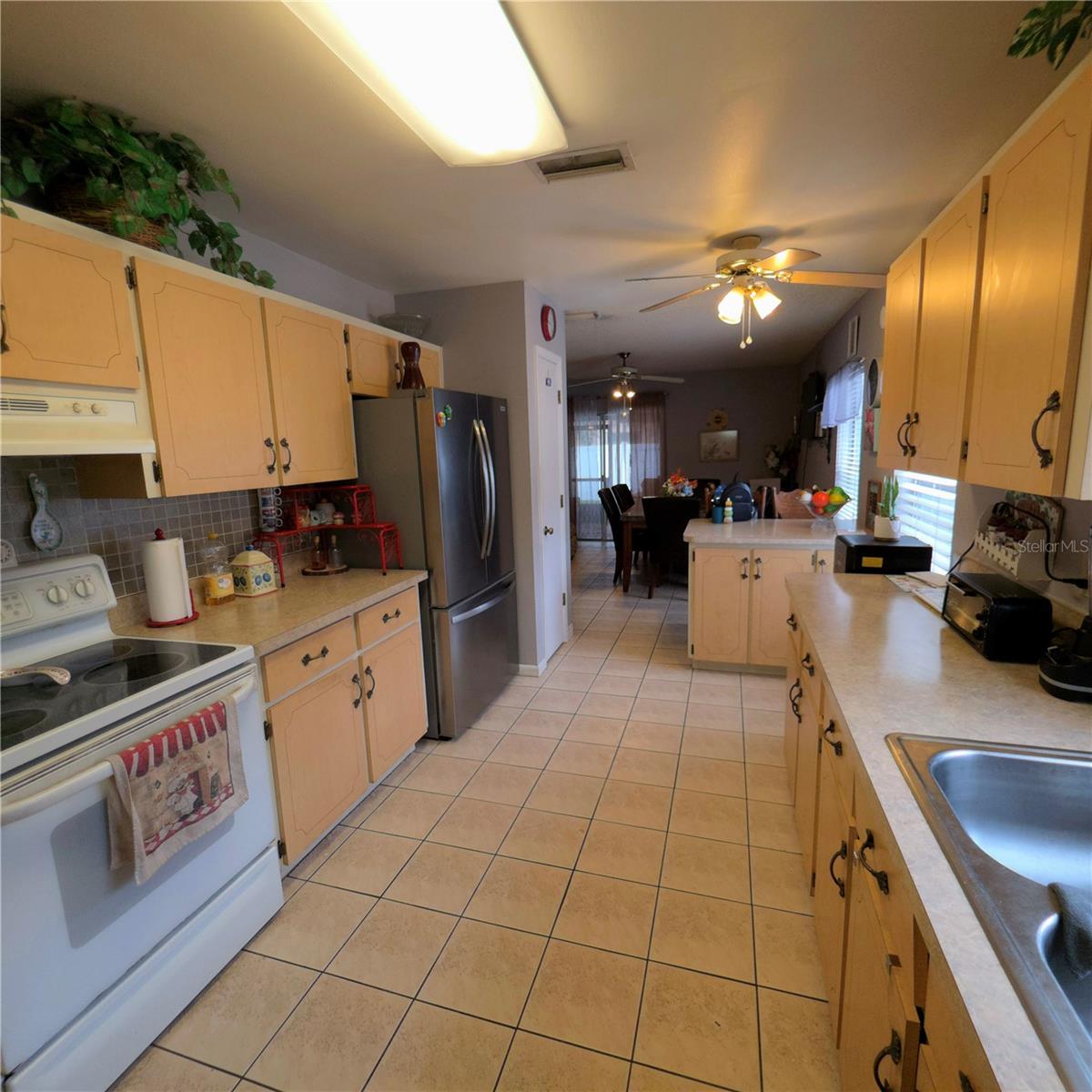 MEADOWBROOKE AT SUMMERFIELD UN - Residential