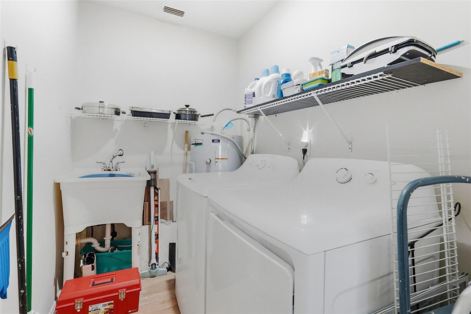 PATIO CONDO 1 - Residential