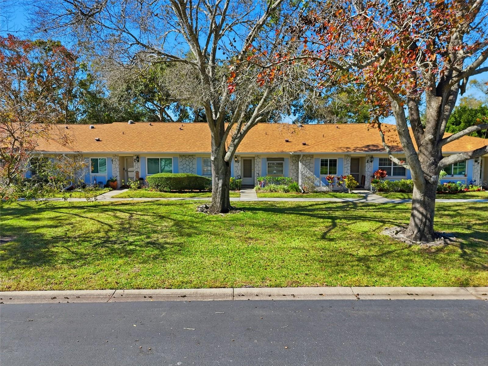 PATIO CONDO 1 - Residential