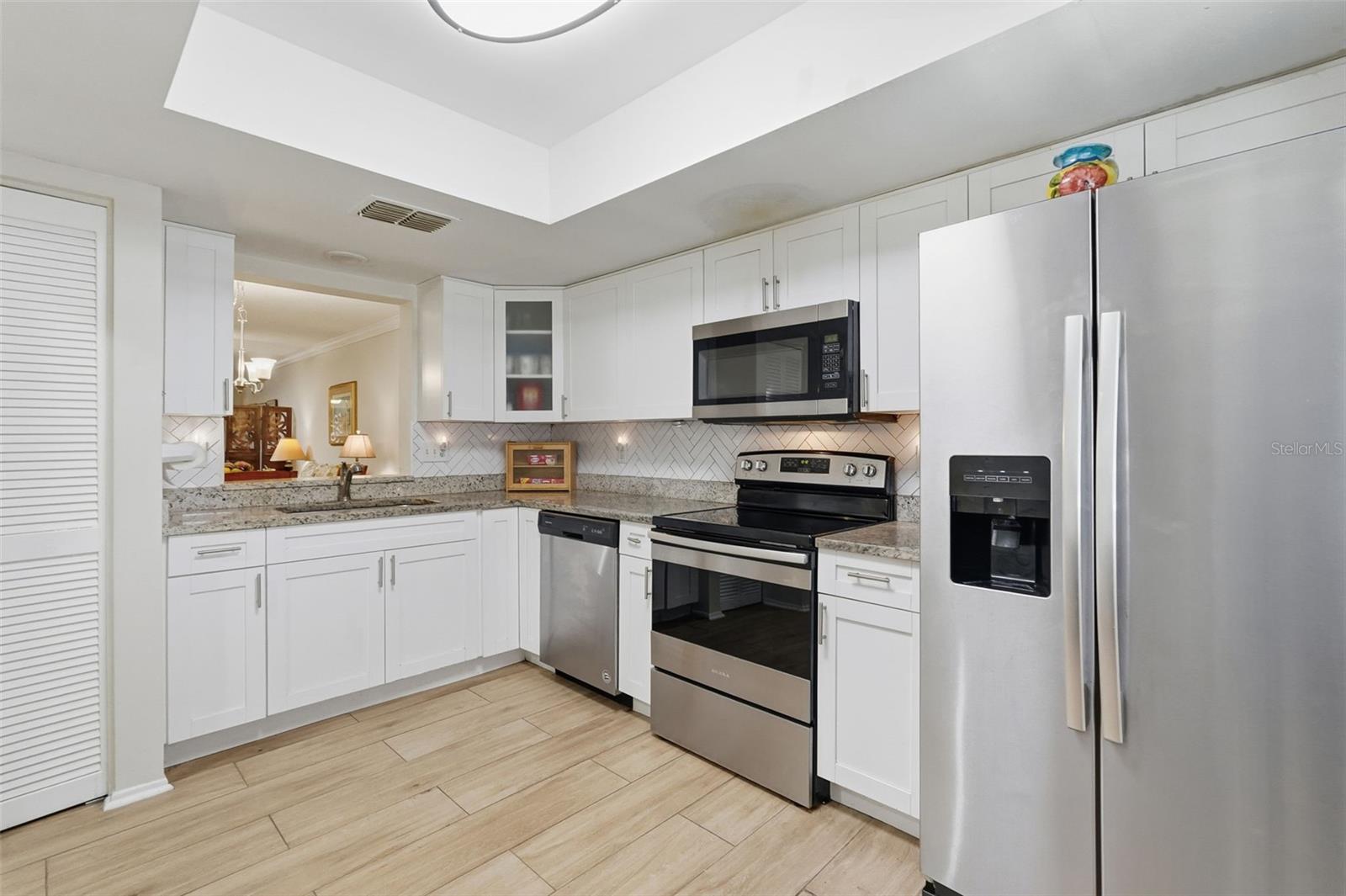 PATIO CONDO 1 - Residential