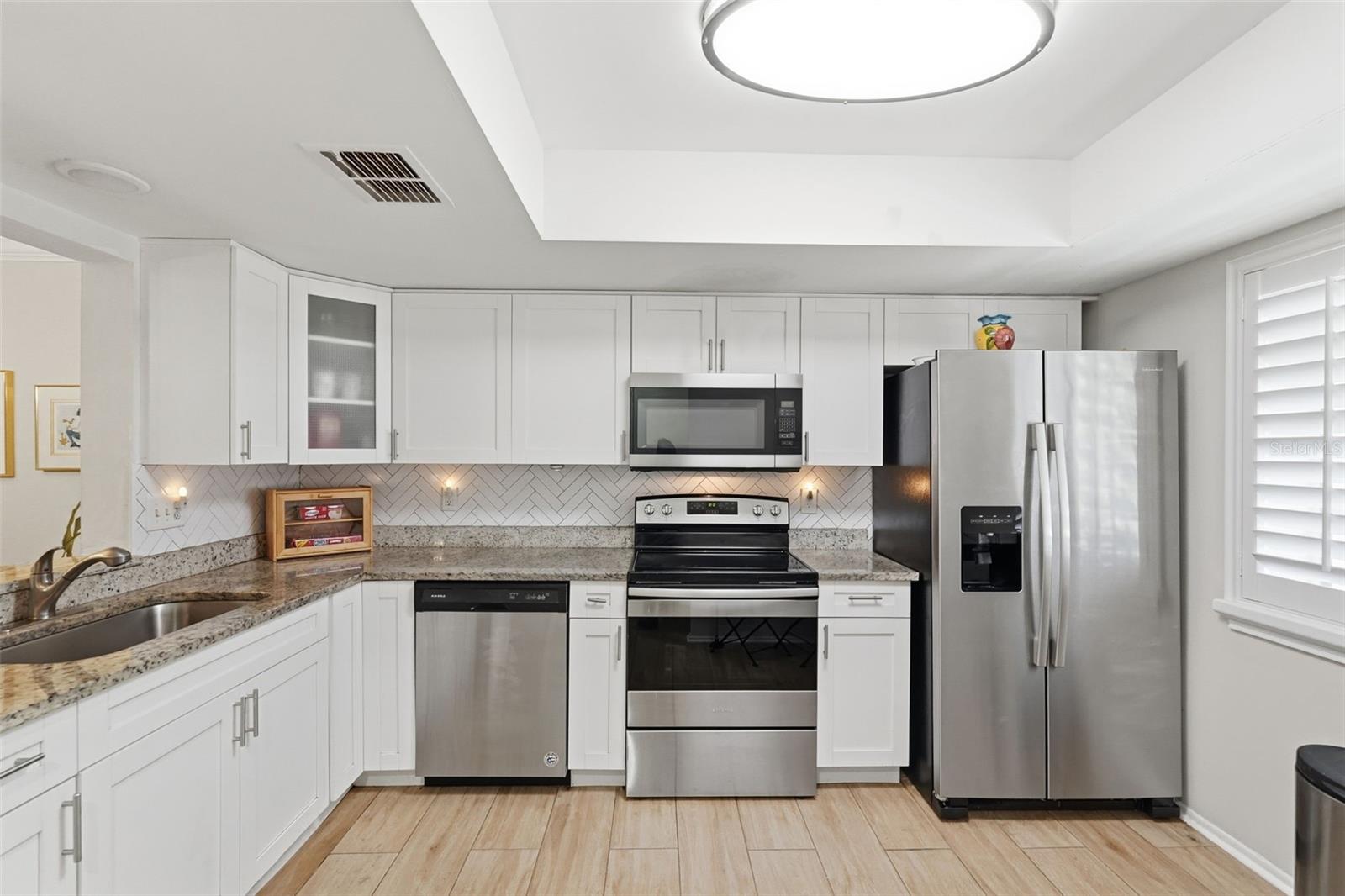 PATIO CONDO 1 - Residential