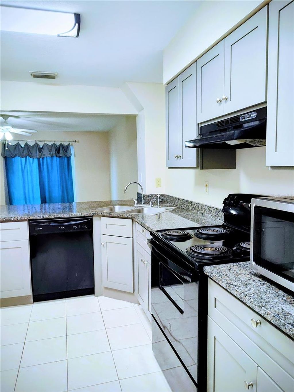 Photo of 175 Yorktowne Drive #UT26, Daytona Beach, FL 32119 (MLS # NS1086300)